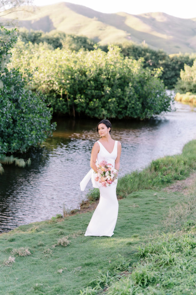 Oahu wedding dress photography