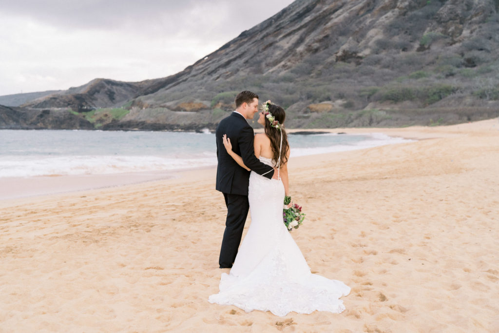 Sunset beach wedding photography Oahu, on Sandy Beach on the south shore.