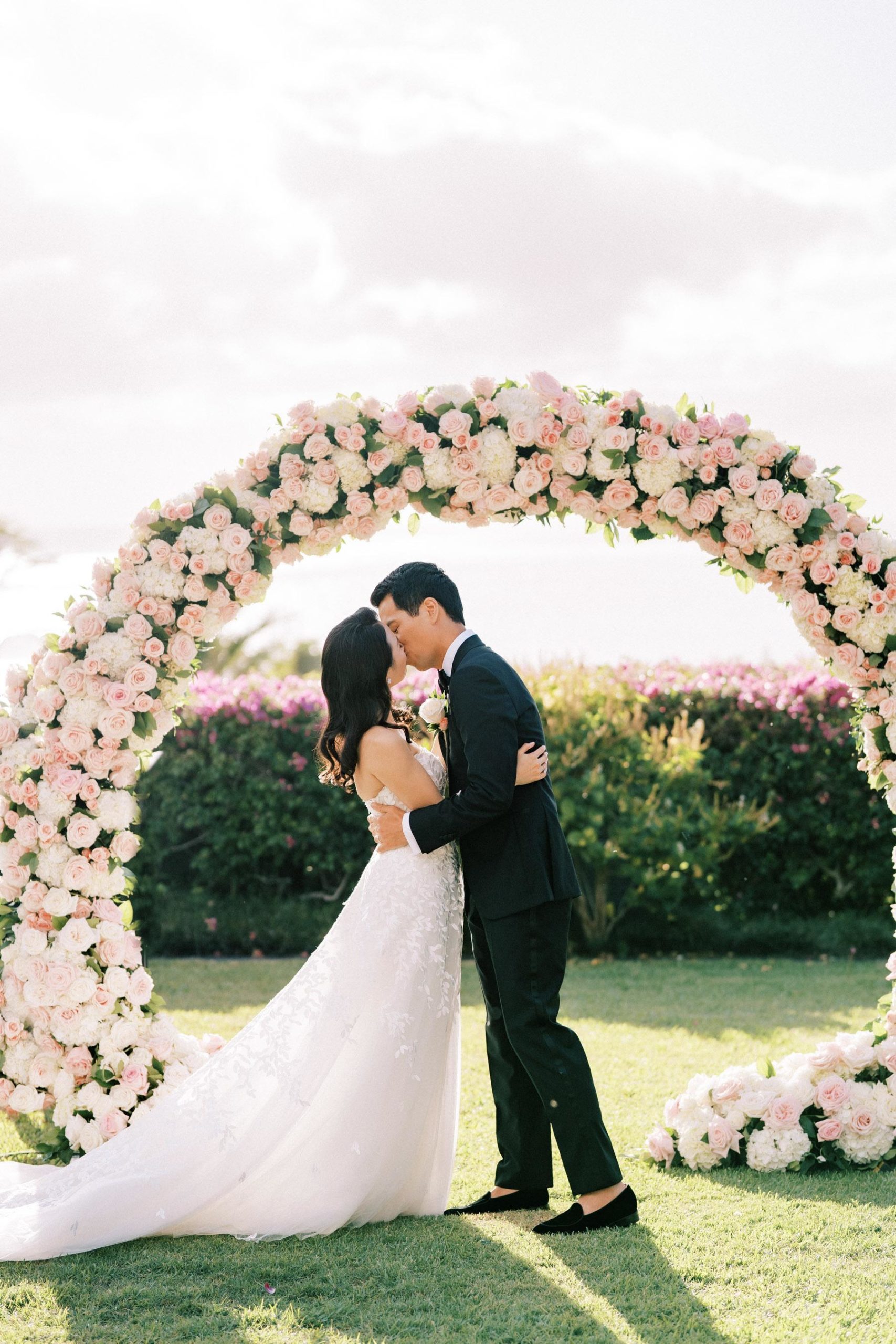 First Kiss Travel Destination Wedding In Hawaii