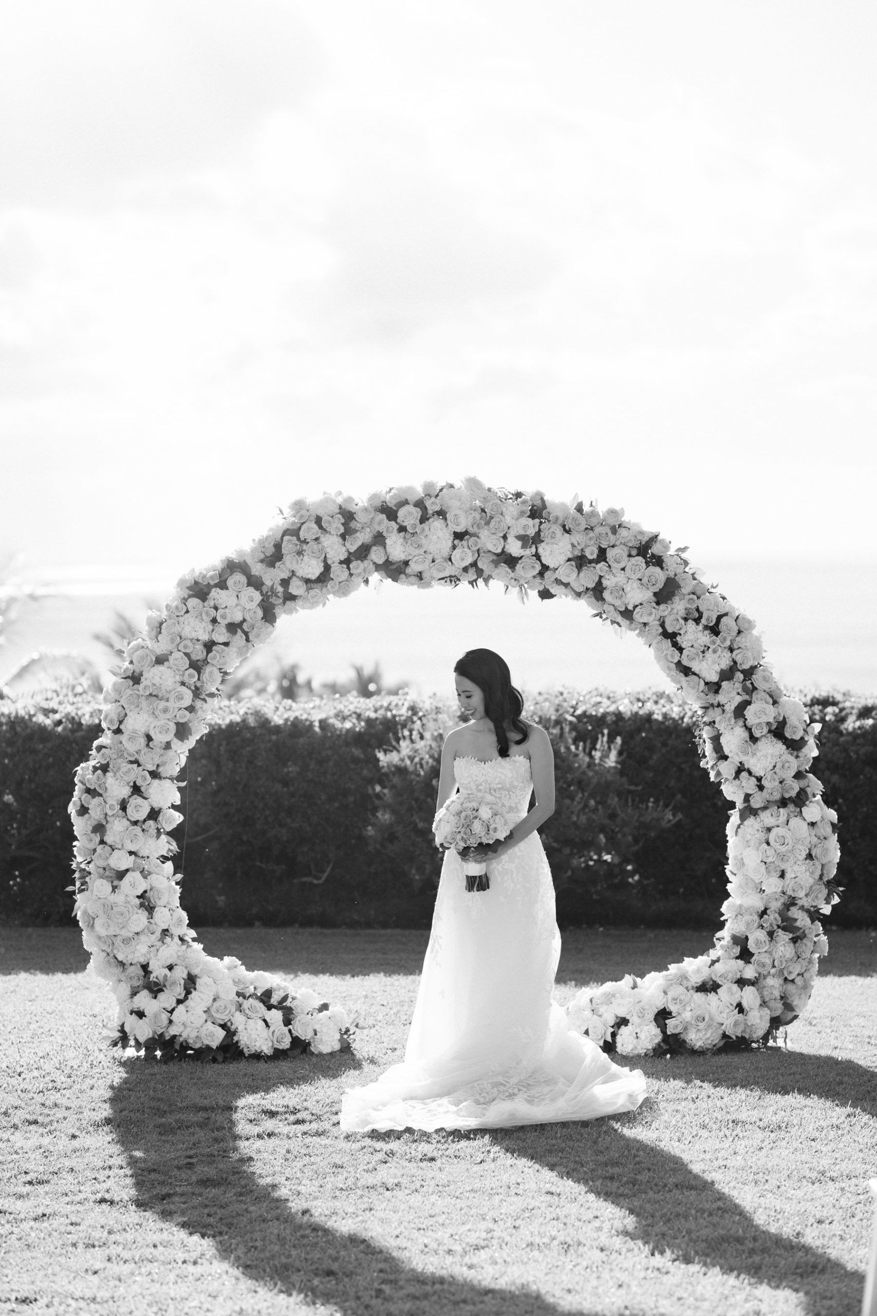 Black and white photo of a bride at Hotel Wailea