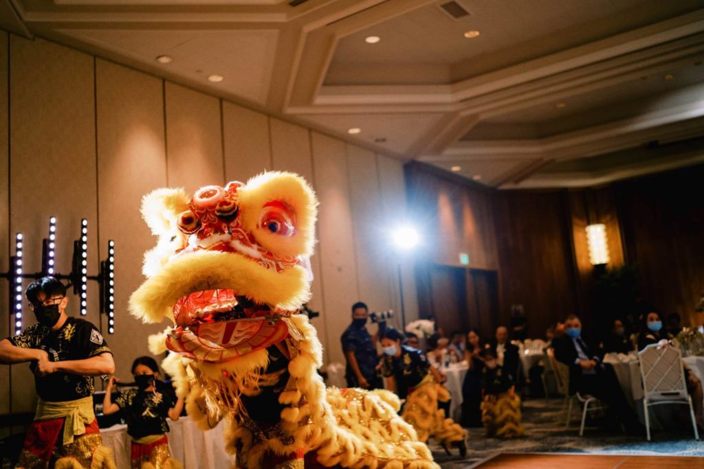 Photo of the chinese lion dance for Oahu Wedding at The Halekulani Hotel
